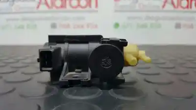 Second-hand car spare part additional air valve for renault kangoo grand oem iam references 8200790180  70181405