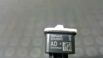 Peça sobressalente para automóvel em segunda mão sensor por opel astra k lim. 5türig excellence start/stop referências oem iam 13576422  