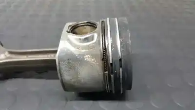 Second-hand car spare part connecting rod for audi a8 (4e2) 4.0 tdi quattro oem iam references 057107065h  057198401a