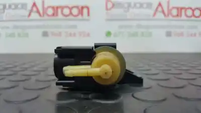 Автозапчасти б/у дополнительный воздушный клапан за renault clio iv bh desde 09/2012 clio dynamique ссылки oem iam 8200790180  