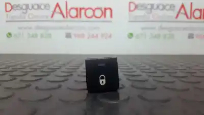 Second-hand car spare part door lock switch for citroen berlingo station wagon xtr plus oem iam references 6490e1