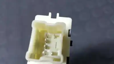 Автозапчасти б/у выключатель переднего правого окна за renault clio iv bh desde 09/2012 clio dynamique ссылки oem iam 254218614r  