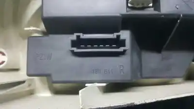 Автозапчасти б/у правый задний фонарь за porsche boxster (typ 986) básico ссылки oem iam 98663144205  