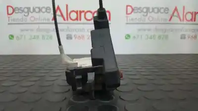 Peça sobressalente para automóvel em segunda mão fechadura da porta traseira esquerda por citroen c3 1.4 hdi exclusive referências oem iam 9137v8  9800624880