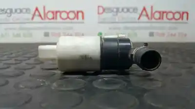 Second-hand car spare part washer pump for renault clio iii authentique oem iam references 9641558880