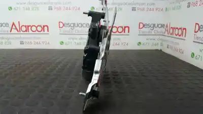 Pièce détachée automobile d'occasion léve glace arrière droit pour peugeot 208 allure références oem iam 9673154180  9674254980