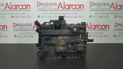 Автозапчастина б/у середній для opel corsa d cosmo посилання на oem iam 13235642  