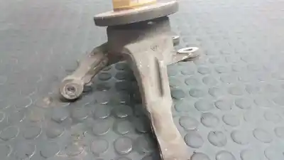 Second-hand car spare part front left knuckle for renault clio iii authentique oem iam references 8200345944  