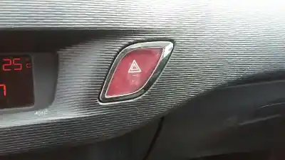 Tweedehands auto-onderdeel waarschuwing voor citroen c3 business oem iam-referenties 96669616kr