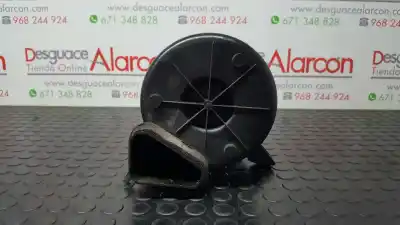 Piesă de schimb auto la mâna a doua filtru de aer pentru nissan pick-up (d22) td doble cabina navara 4x4 referințe oem iam 16500vk501  16500vk50a