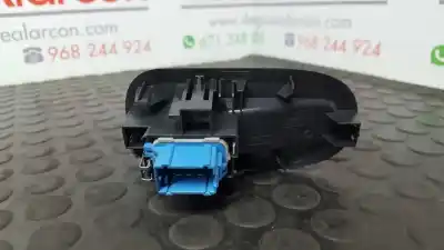 Автозапчасти б/у выключатель переднего правого окна за renault kangoo expression ссылки oem iam 8200548968  