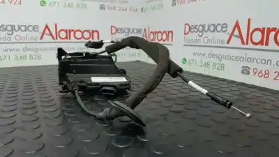 Pezzo di ricambio per auto di seconda mano serratura porta posteriore destra per renault clio iv business riferimenti oem iam 825002104r  