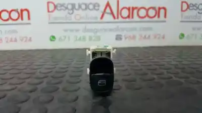 Peça sobressalente para automóvel em segunda mão botão / interruptor elevador vidro dianteiro direito por mercedes-benz clase c (w203) familiar c 200 t cdi (la) (203.207) referências oem iam a2038200210