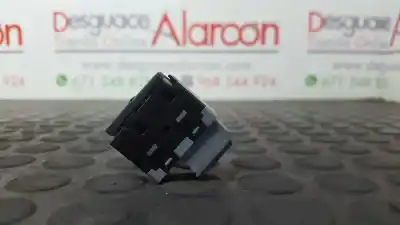 Автозапчасти б/у многофункциональное управление за audi a3 (8p) a3 ссылки oem iam 4f0962109  