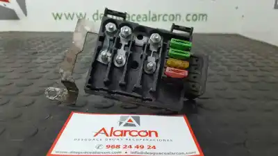 Pièce détachée automobile d'occasion BOÎTES À FUSIBLES pour VOLKSWAGEN POLO BERLINA (6N2)  Références OEM IAM T2092  550C