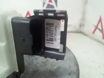 Peça sobressalente para automóvel em segunda mão fechadura da porta dianteira direita por citroen c3 collection referências oem iam a04959 2973502842 1505m1337i2