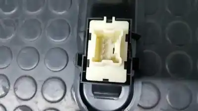 Автозапчасти б/у выключатель переднего правого окна за renault twingo iii dynamique ссылки oem iam   