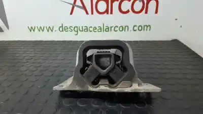 Second-hand car spare part right engine support for renault clio iii expression oem iam references   