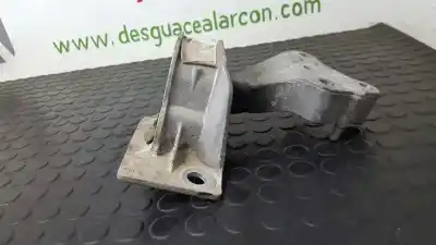 Second-hand car spare part right engine support for renault clio iii expression oem iam references   