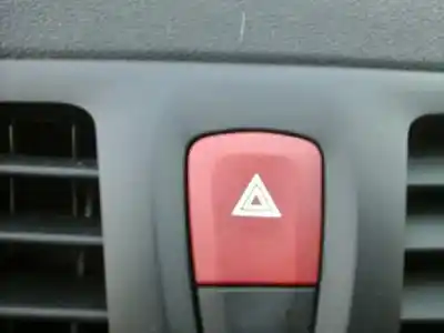 Peça sobressalente para automóvel em segunda mão INTERRUPTOR 4 PISCAS - EMERGÊNCIA por RENAULT MEGANE III COUPE  Referências OEM IAM 8200214898  8200483813