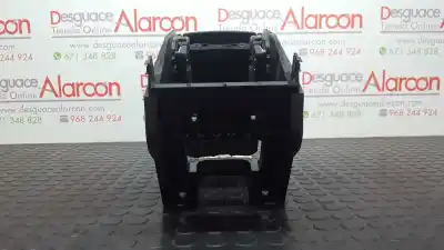 Автозапчастина б/у центральний подлокник для skoda yeti elegance посилання на oem iam 5l0864207c  
