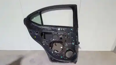 Автозапчасти б/у задняя левая дверь за lexus is200 (ds2/is2) 220d ссылки oem iam 6700453040  6711453020