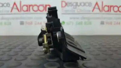 Second-hand car spare part trunk lock for audi a6 avant (4b5) 2.5 v6 24v tdi oem iam references 4b0827565h  4b0827565j