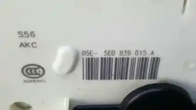 Автозапчастина б/у замок дверей заднього лівого для skoda octavia lim. (5e3) like посилання на oem iam 5e0839015a  