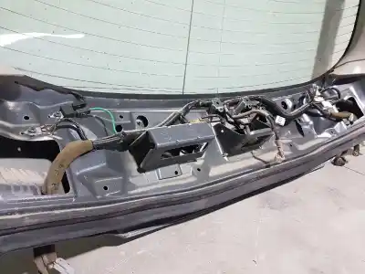 Second-hand car spare part tailgate for renault koleos dynamique pack1 oem iam references 901001198r  901007607r