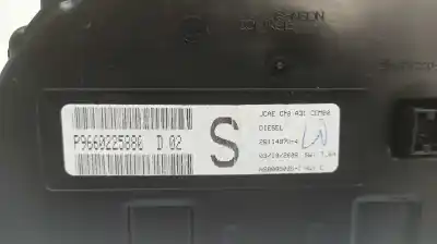 Peça sobressalente para automóvel em segunda mão quadrante por citroen c2 cool referências oem iam p9660225880  