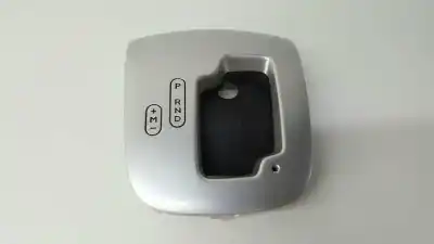 Peça sobressalente para automóvel em segunda mão forra da alavanca de velocidades por renault megane iii berlina 5 p dynamique referências oem iam 969430003r