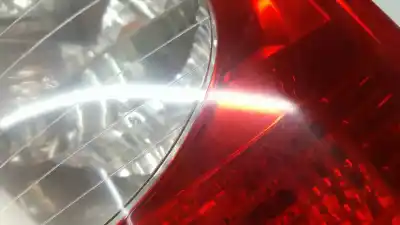 Автозапчастина б/у правий ліхтар для renault clio ii fase ii (b/cb0) authentique посилання на oem iam 8200071414  89023923