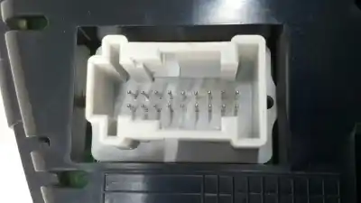 Peça sobressalente para automóvel em segunda mão quadrante por citroen c4 lim. seduction referências oem iam 9676963180 s/n025275 a2c53435357 / 9812832980