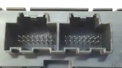 Second-hand car spare part electronic module for opel mokka selective oem iam references 13512359  f00hj01580