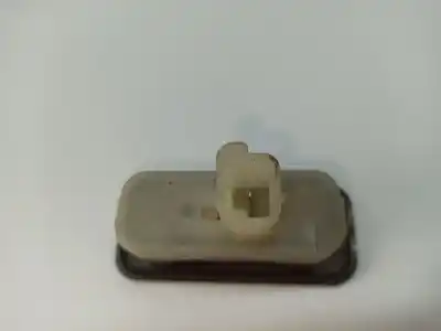 Second-hand car spare part tailgate button for renault clio iv limited oem iam references 82003855165  