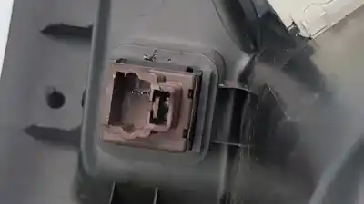 Автозапчастина б/у бардачок для opel grandland x selective посилання на oem iam yp00054377 95525252 yp00101377