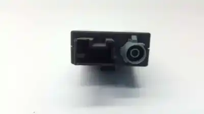 Автозапчастина б/у антенний підсилювач для citroen c4 picasso business class посилання на oem iam 9807982580  