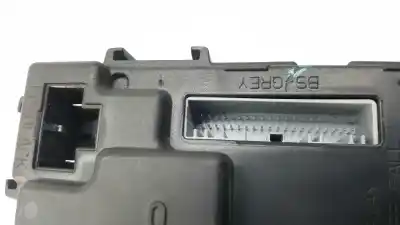 Автозапчасти б/у блок реле/предохранителей за renault koleos dynamique pack2 ссылки oem iam 284b11681r  s122736038a