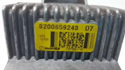 Second-hand car spare part glow plug for dacia duster adventure oem iam references 8200859243  
