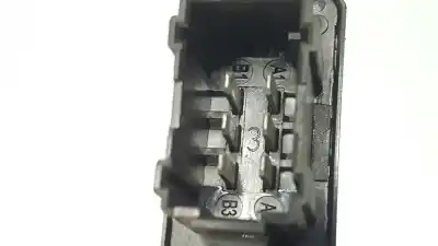 Second-hand car spare part right front power window switch for citroen c3 seduction oem iam references 966657927zd  6490ch