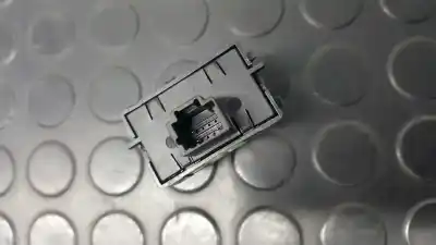 Second-hand car spare part eco-drive switch for dacia sandero stepway oem iam references 251b49802r  