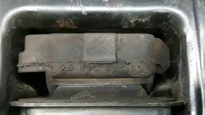 Автозапчастина б/у опора двигуна ліва для citroen c3 picasso exclusive посилання на oem iam 1813f0 9680296680 9801521580