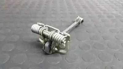 Peça sobressalente para automóvel em segunda mão esticador de porta por renault kangoo emotion referências oem iam   