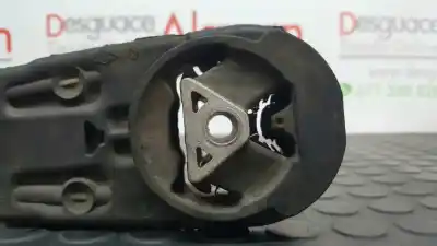 Автозапчастина б/у задня опора двигуна для renault clio iii authentique посилання на oem iam 8200399188  