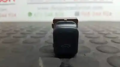 Peça sobressalente para automóvel em segunda mão botão do porta-malas por audi a4 berlina (b8) básico referências oem iam 8k0959831a
