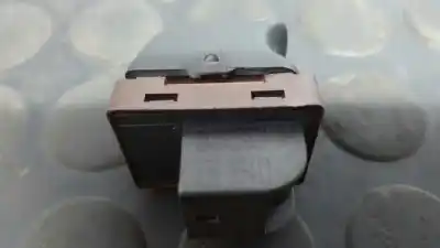 Second-hand car spare part tailgate button for audi a4 berlina (b8) básico oem iam references 8k0959831a  