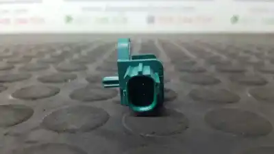 Recambio de automóvil de segunda mano de sensor para fiat nuova 500 (150) lounge referencias oem iam 51881704  