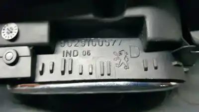 Pezzo di ricambio per auto di seconda mano maniglia interna posteriore destra per peugeot 607 (s2) diamante pack riferimenti oem iam   
