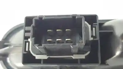 Автозапчасти б/у управление задними правыми стеклами за renault clio iii exception ссылки oem iam 8200294357  