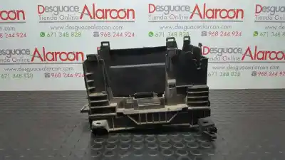 Recambio de automóvil de segunda mano de SOPORTE BATERIA para RENAULT CLIO III  referencias OEM IAM 8200314272C  